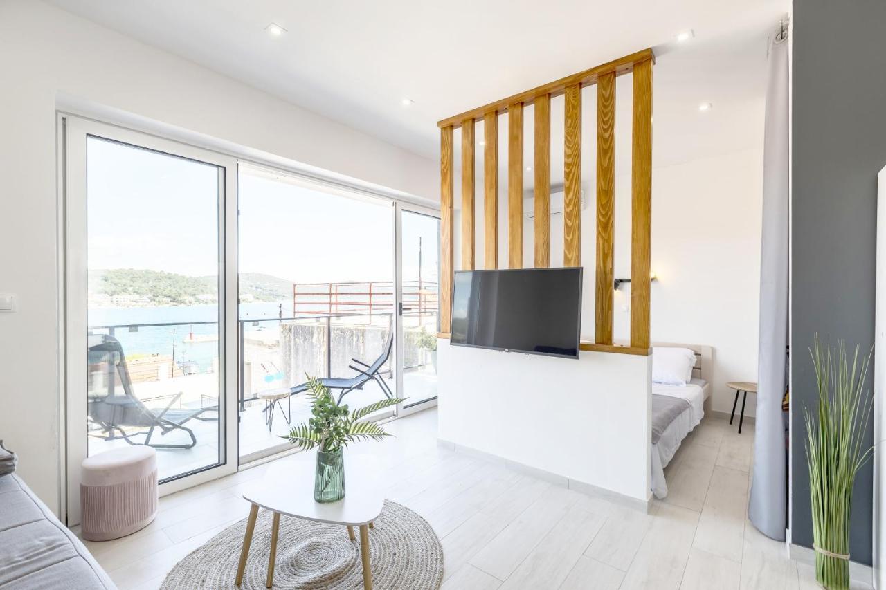 Luxury Apartments Skalinada Near Beaches, Tisno - Dalmatia Exterior foto