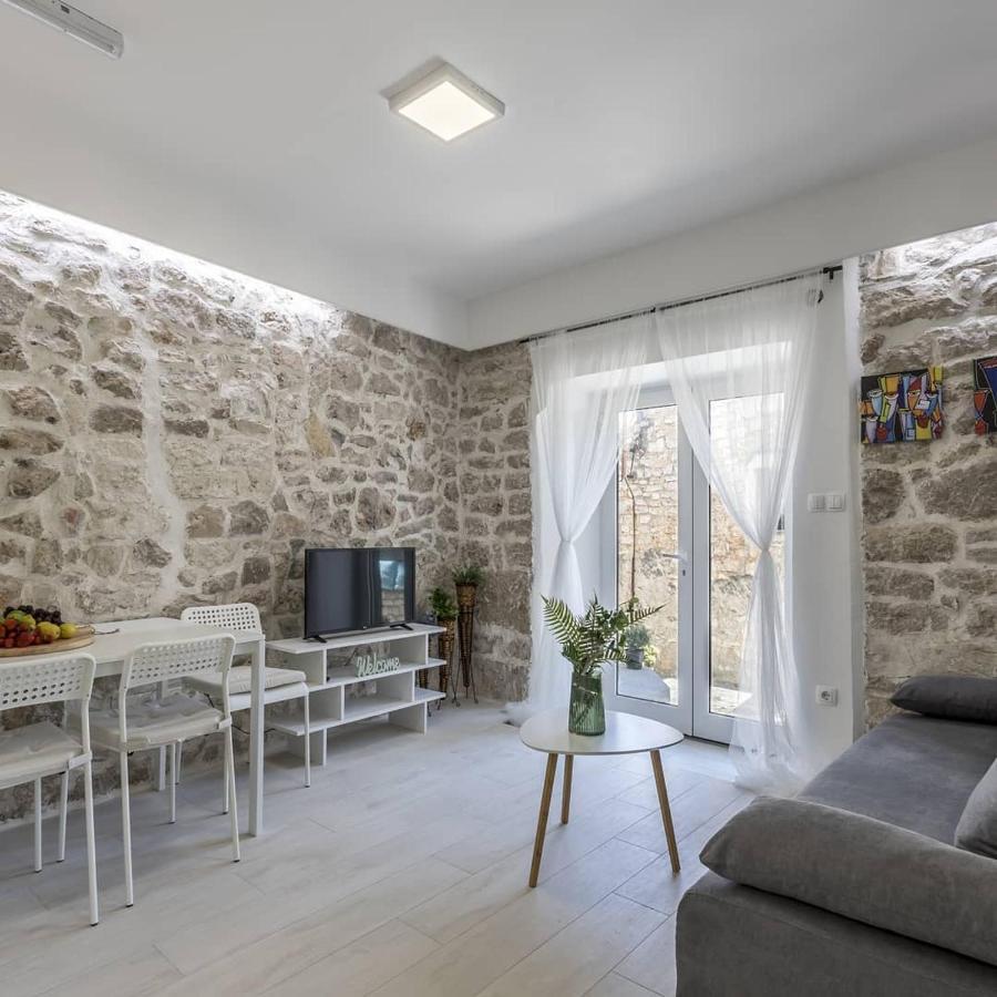 Luxury Apartments Skalinada Near Beaches, Tisno - Dalmatia Exterior foto